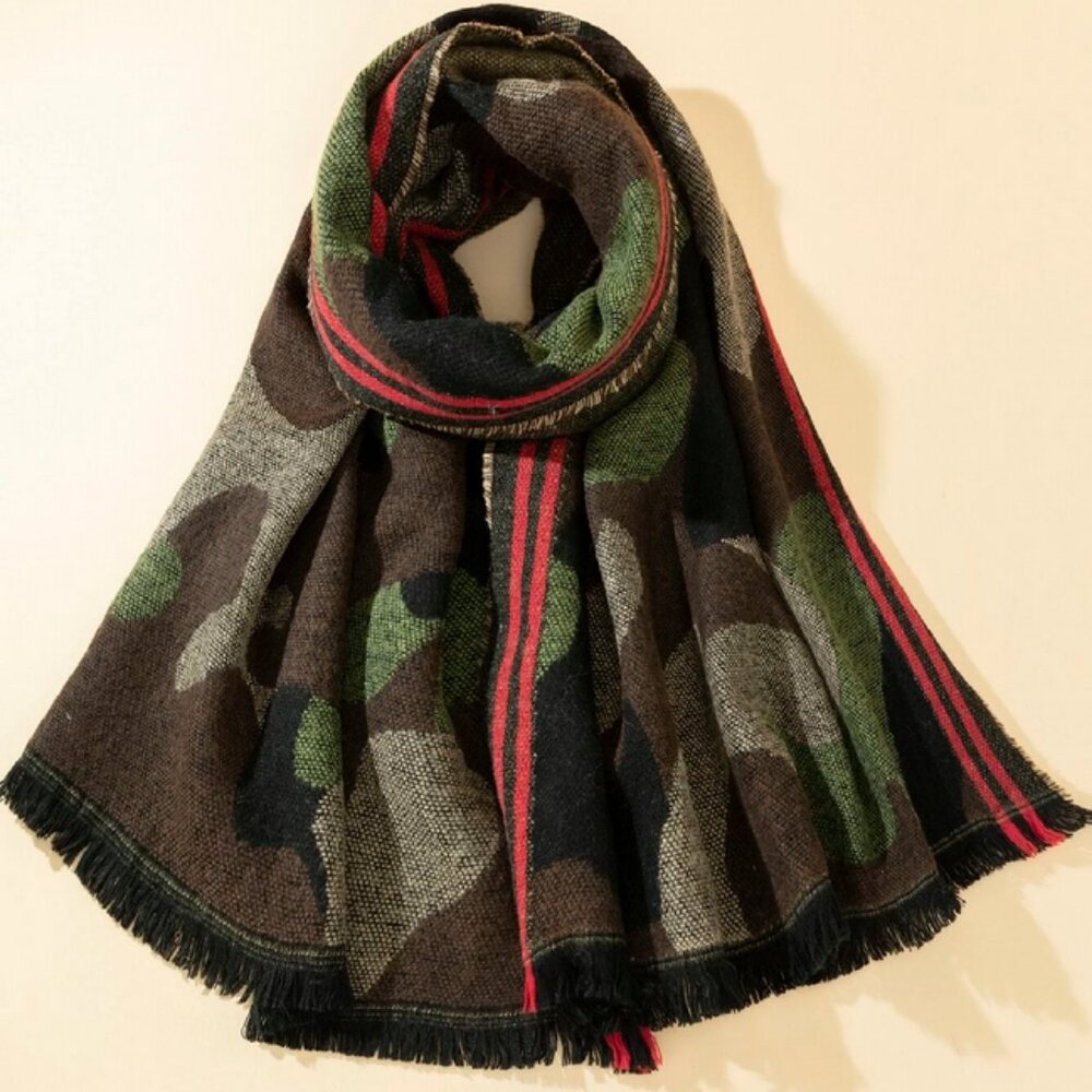 Womens oversizec Camo Print oblong Scarf / Wrap red stripes - Picture 3 of 5